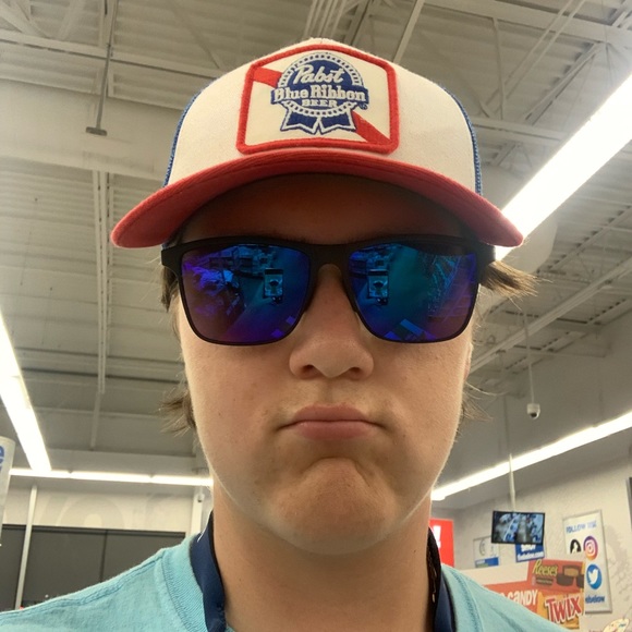 Meet your Posher, Daniel - Picture 1 of 1